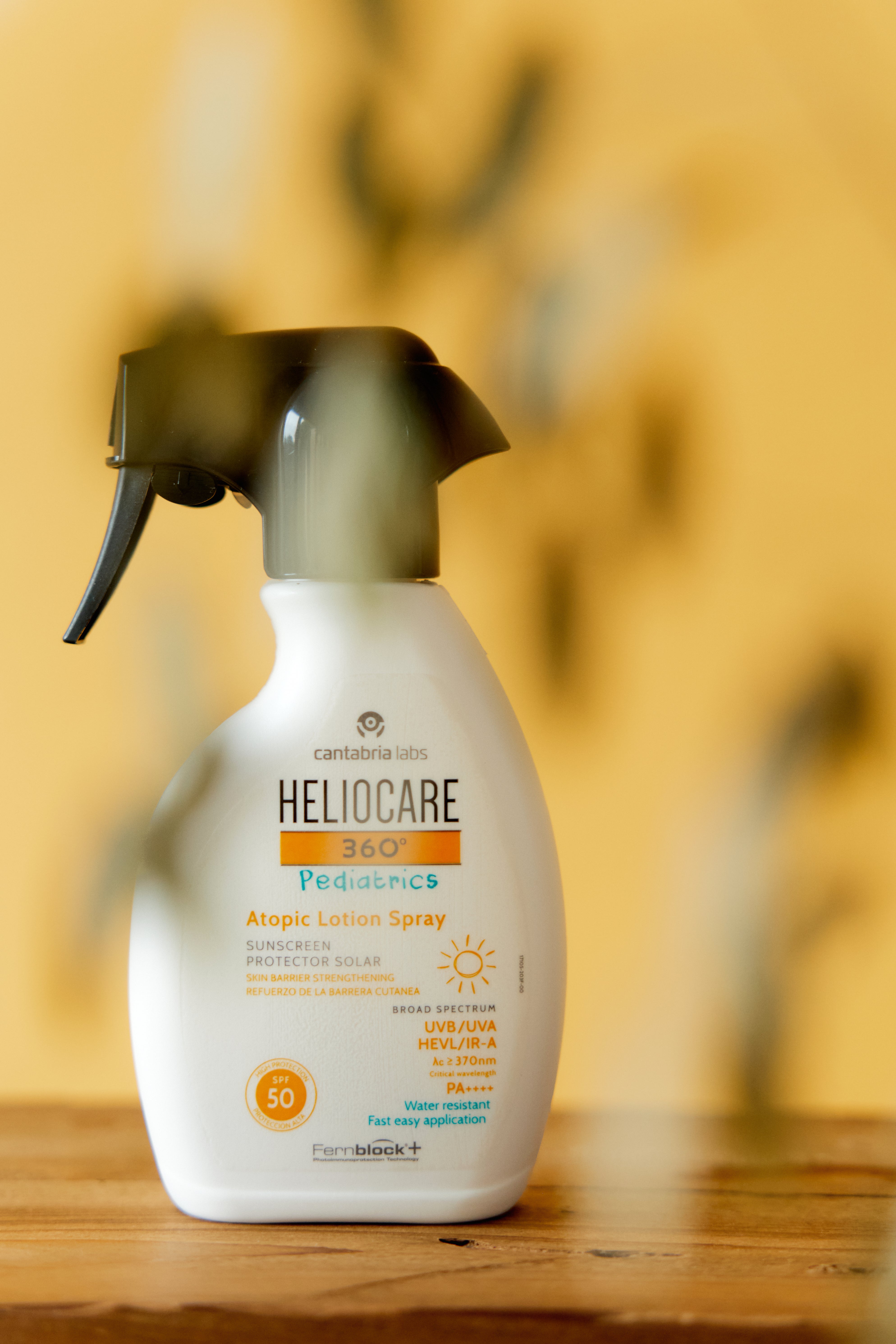 Heliocare 360° Pediatrics Atopic Lotion Spray SPF50