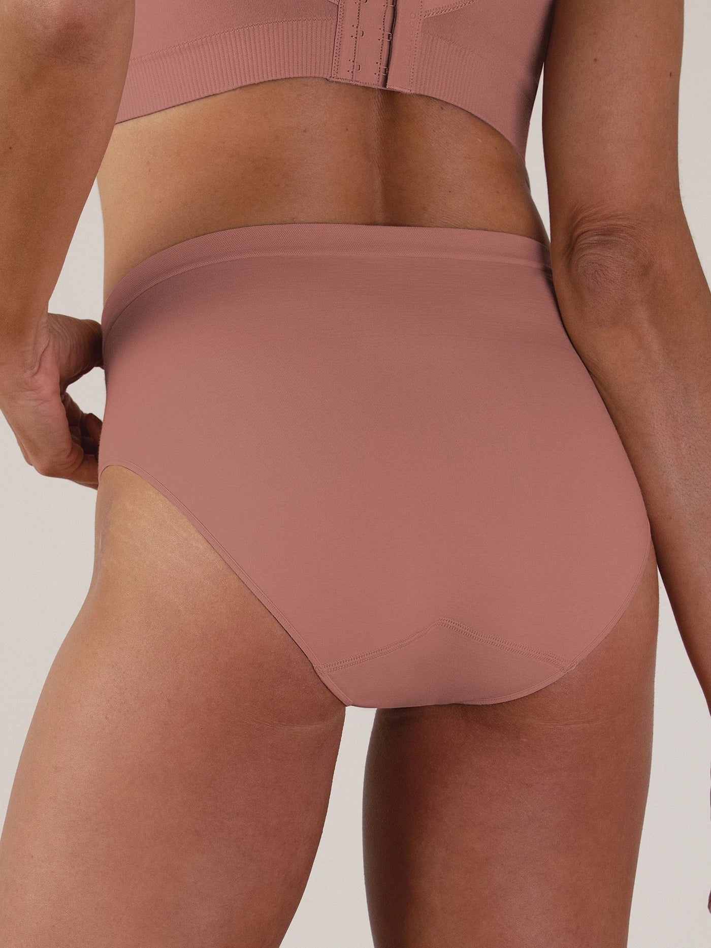 High-rise Seamless Panty