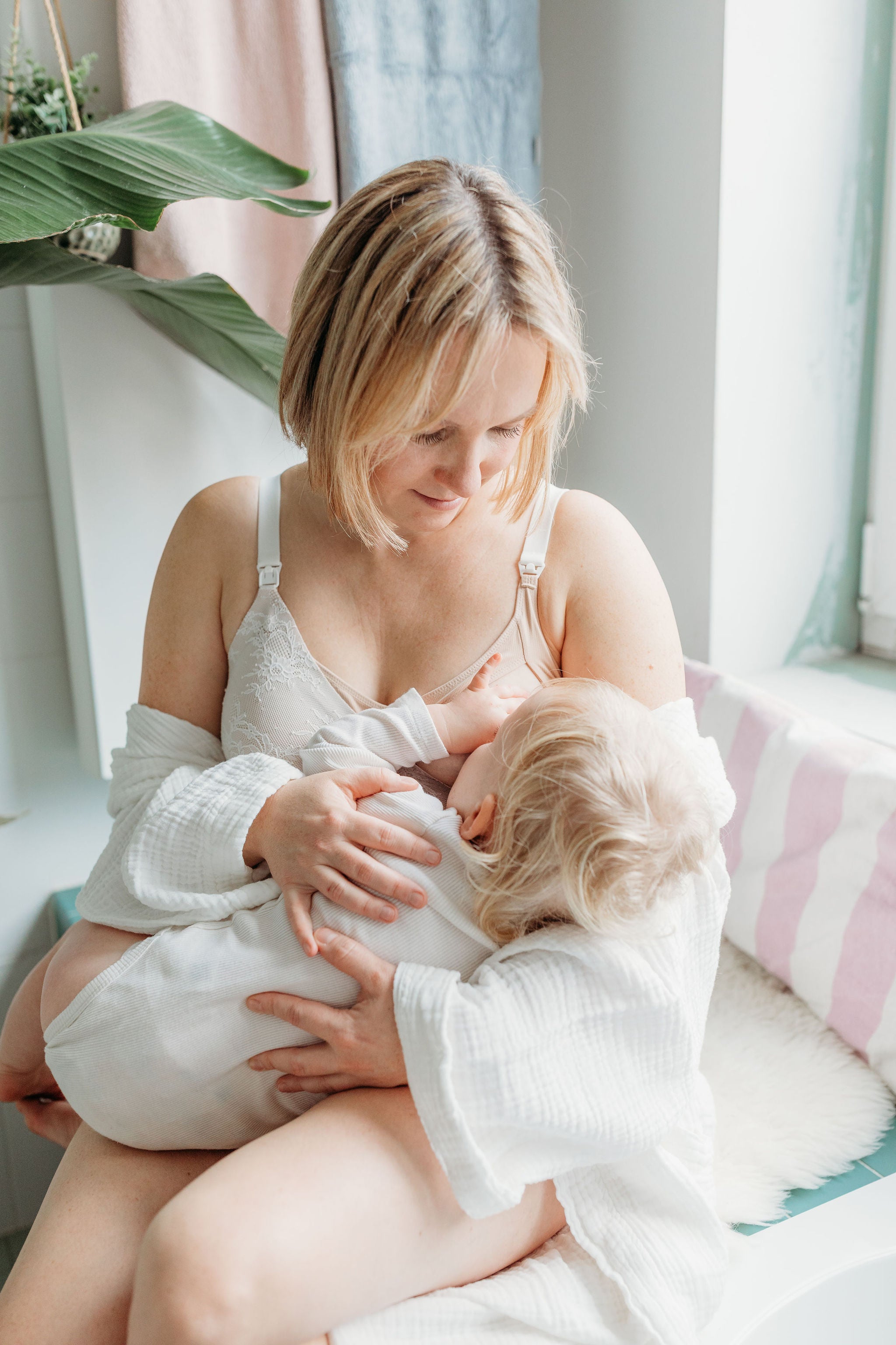 Anita Essential Lace