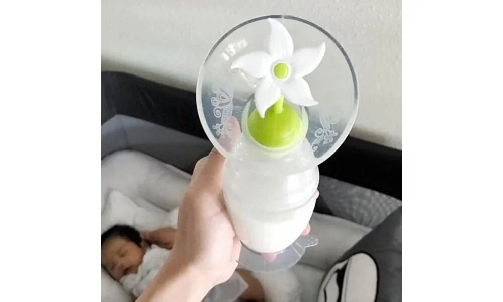 Haakaa manual breast pump GEN2 (with free flower stop)