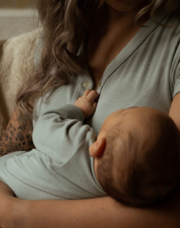 Het geboortepakje - Baby jumsuit in bamboo